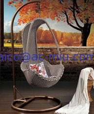 China Rattan hanging egg chair/outdoor hanging swing supplier