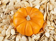 china food Edible Dry and Raw Seed 9-13cm Pumpkin Seed With High Protein Price