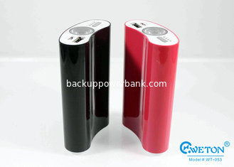 China Promotional 6600mAh Gift Power Bank , Mobile Battery Backup Charger White Red Black supplier