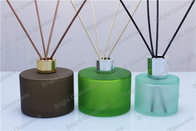 Eco-friendly spray color reed diffuser bottle with gold lid and reed sticks cheap