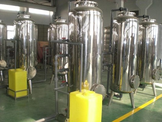 China Ro ozone generator water treatment and bottling plants equipment supplier
