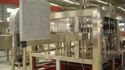 China juice filling line supplier