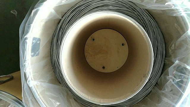 China Pure Zinc Wire for  Ductile iron pipe 3.175mm Diameter Drum package
