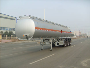 China 9403GYY-Carbon Steel Fuel Tank Semi-Trailer with 3 axles supplier