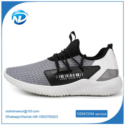 China Hot Selling Textile Fabric Cloth Shoes For Men Cheap Sports Shoes supplier