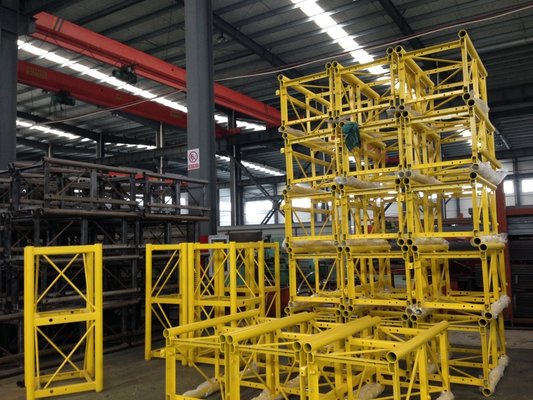 China Portable Construction Material Hoists / Passenger Hoist Green Yellow Customized supplier