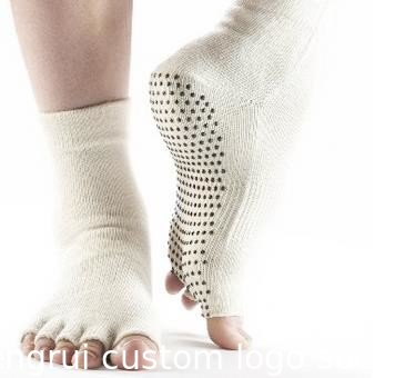 Custom logo, design cotton Anti Slip Indoor Yoga Socks