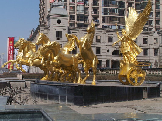 China Antique imitation Best Copper Lion Sculpture for Outdoor decoration supplier