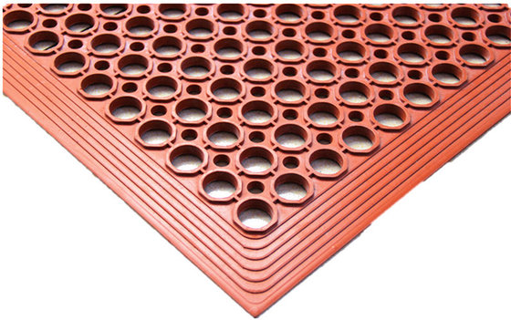 China outdoor drainage rubber mats, hollow rubber matsfrom Qingdao Singreat in chinese(Evergreen Properity ) supplier