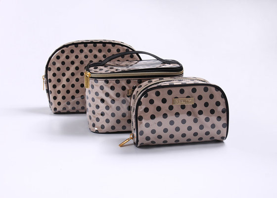 China Trendy Travel Makeup Bags And Cases Multi Color With Large Storage Space supplier