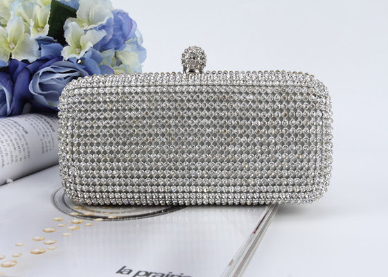 China Gorgeous Acrylic Diamond Silver Mesh Evening Bags For Dinner Party supplier