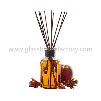 China Clear Glass Fragrance Bottle With Reed Rattan supplier