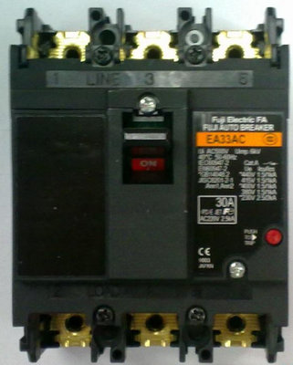 Fuji Circuit Breaker EA33AC