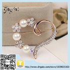 Fashion rhinestone heart pearl brooch wholesale Women Brooch Pins Jewelry Wedding Decoration