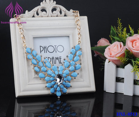 China Women Crystal Rhinestone Flower stone Choker Statement Shining glass bead Necklace Pendant supplier