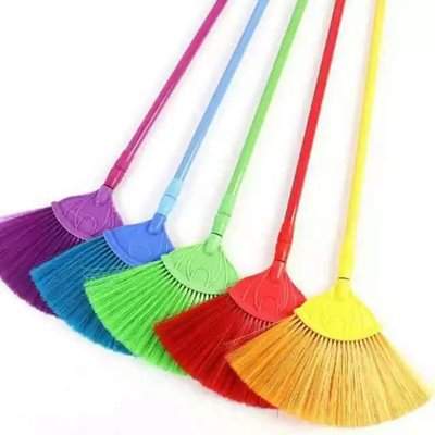 China Plastic Brush hair brush toliet brush dustpan with brush dustpan with broom plastic broom supplier