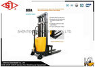 China 2.0 Tons semi electric stackers Ajustable Fork with Nylon Wheel distributor