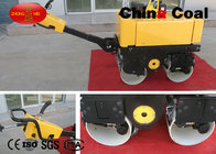 China Net Weight 780kg  26L Road construction Machinery  Hand Operated Double Drum Asphalt Road Roller distributor