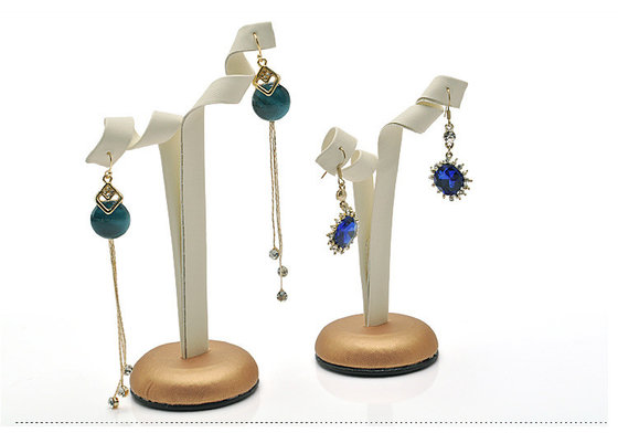 China Faux PU Leather Earring Display Stands Y Shaped Style Hanging Long Earrings supplier