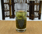 Zhejiang alpine green tea fresh mist type rain tea