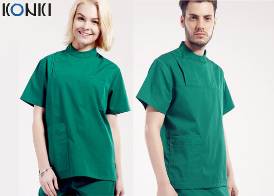 China Mens Medical Scrubs Uniforms , Short Sleeve Cotton Surgical Gown Green supplier