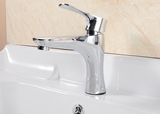 China Brass Single Hole Basin Faucet from faucet factory directly supplier