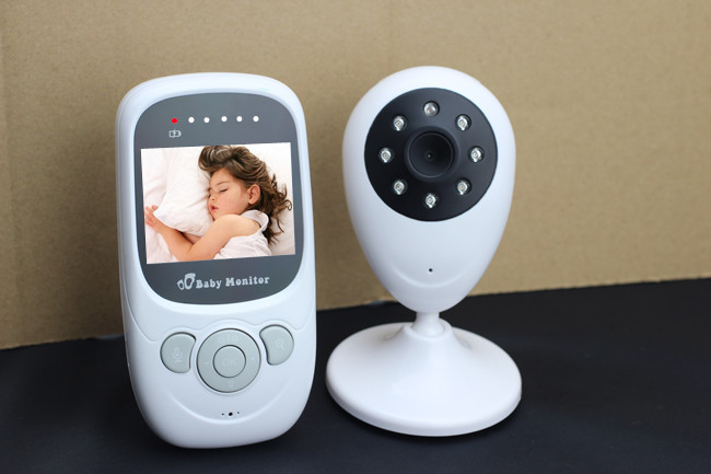 best home wireless surveillance camera with digital lcd for baby monitor of Full color 2.4 inch TFT LCD