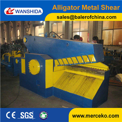 China Overseas After-sales Service Provided heavy duty Metal Cutting Machine/hydraulic scrap metal shears supplier