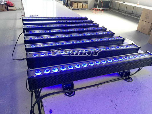 China Regular 12w X 18pcs Rgbw Quad Color LED Wall Washer Lights / LED Light Bar supplier