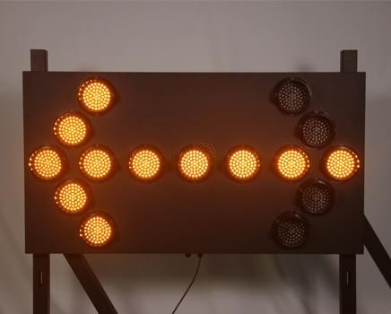 VA Series LED Arrow Board LED Traffic Display Manufacture LED Traffic Display Supplier