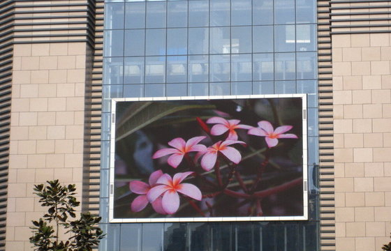 China Aluminum Module GM6 Outdoor LED Advertising Screens 160 × 160mm Size supplier