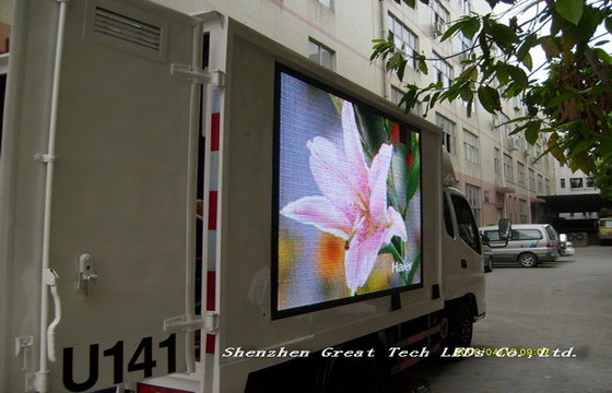 China High Brightness Truck Mounted Led Display / Ledscreen Light Weight supplier