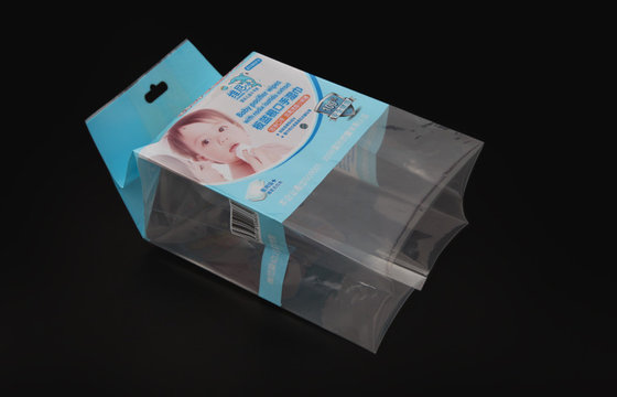 China Moisture Proof Wet Wipes Packaging , Heat Seal Gusset Bag supplier