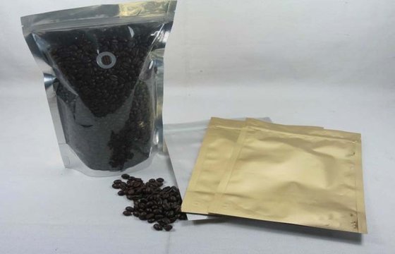 China Plastic zipper stand up pouch Coffee Packaging Bags with handle , Gravure Printing supplier