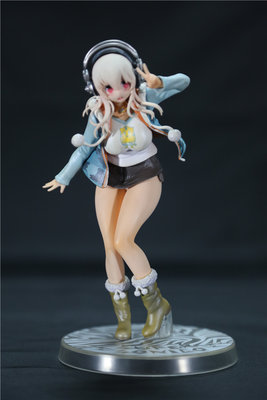 China Decorative Adult Anime Figures , Japanese Toy Figures With Base Navy Style supplier