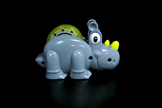 China Two Horn Dinosaur Toy Animal Figures , Jungle Animal Figures For Fast Food Restaurant supplier