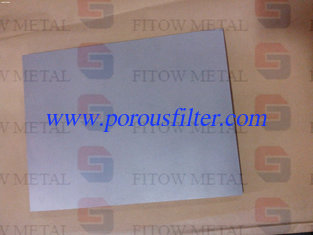 China stainless steel or titanium sintered filter in disc plate or tubes supplier