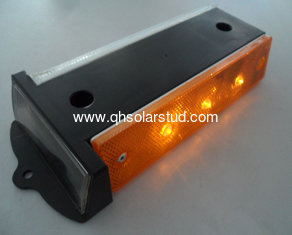 China Road Safety Original Design Solar Road Guardrail Delineator From China Manufacturer supplier