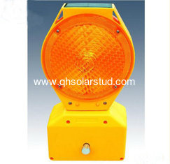 China High Visible Wireless Solar Led Traffic Warning Strobe Light For Road Construction supplier