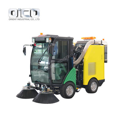 China airport sweeping machine deisel road sweeper  diesel sweeping machine  drive sweep machine supplier