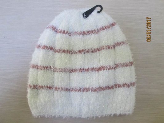 China Classic hat for ladies--100% acrylic yarn--with fleece lining supplier
