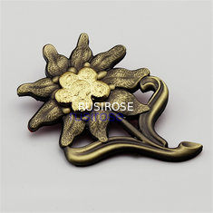 China Personalized 3D stereo flower custom, bronze three-dimensional flower custom, zinc alloy metal decorations custom supplier