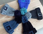 2017 Yiwu Custom Wholesale Stars Pattern Crochet Beanie Knitted Pom Pom Beanie Hats Caps for kids Ladies