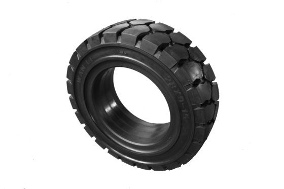 China Deep tread pattern industrial used black rubber  solid tires for forklift in germany supplier