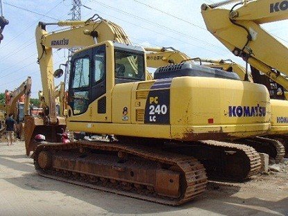 Used Komatsu PC240 Excavator