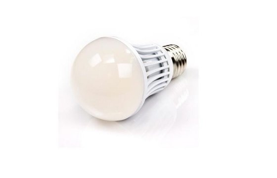 China Commercial 500lm 5 W E27 LED Light Bulb / Energy Saving Led Light Bulbs for Home / Office supplier