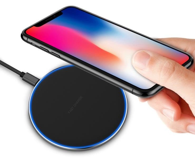ABS+Aluminum Super Slim QI Certified Fast Charging Portable Wireless Charger 10W/7.5W/5W supplier