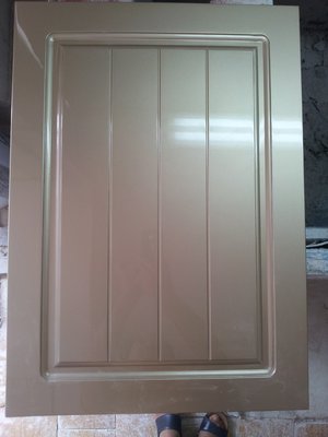 China lacquer kitchen cabinet door,European style cabinet door,Raised lacquer cabinet door supplier