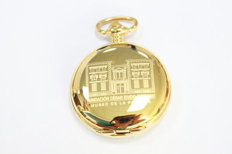 China Vintage Large Face Gold Pocket Watches Quartz Stainless Steel Back supplier