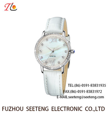 China wholesale Pu watch Round dial with diamond alloy case  quartz watch fashion watch concise style  pu strap supplier